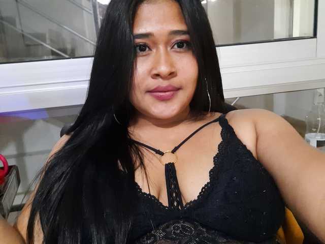A profil fényképe alexxandra