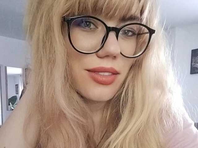 A profil fényképe Alexxxa35