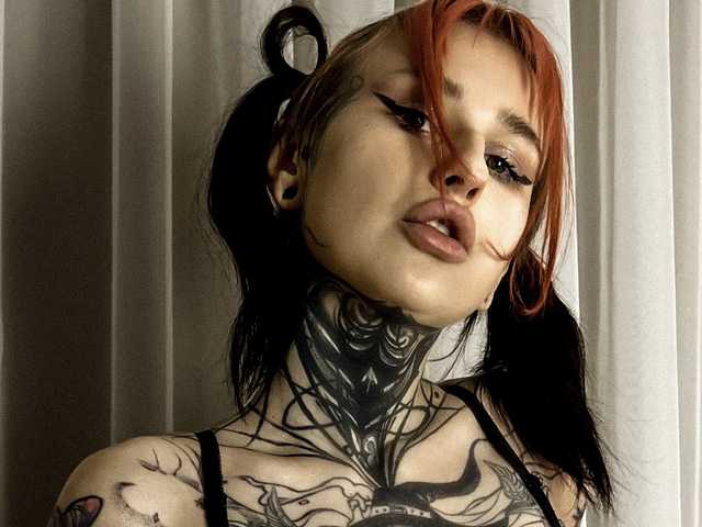 A profil fényképe AlexyLee