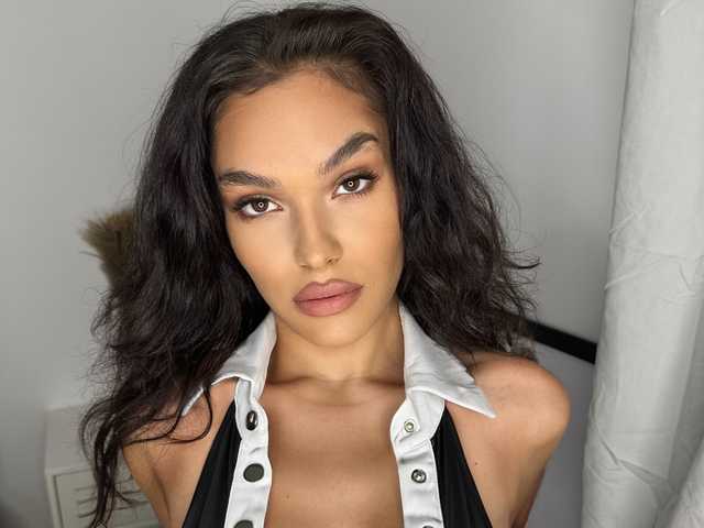 A profil fényképe AliceMontrose