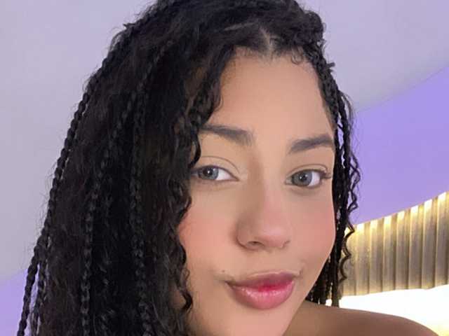 A profil fényképe Alicia-20