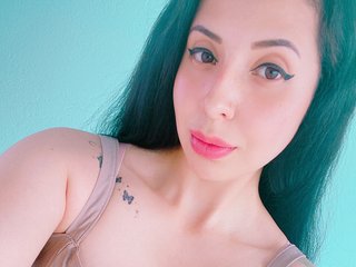 Erotikus videocsevegés AliciaMarquez