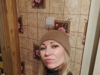 Erotikus videocsevegés Alina-Krasotka