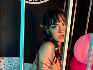 Erotikus videocsevegés AlinaSvetlana