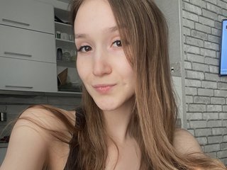 Erotikus videocsevegés AlinaVagina