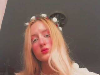 Erotikus videocsevegés Alisalina2