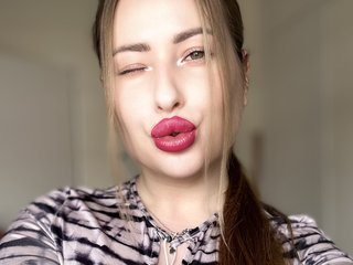 Erotikus videocsevegés AlisaWhite