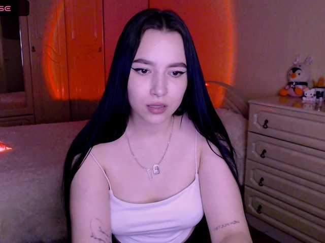 Fényképek Alise-blar Hi all! I'm a new model here and haven't gotten used to it yet) Let's have fun with me!Goal: hot striptease