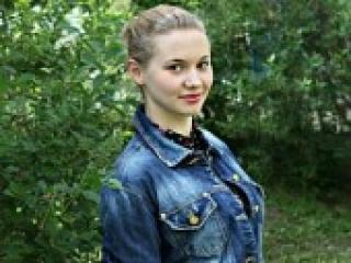 A profil fényképe alisesecret
