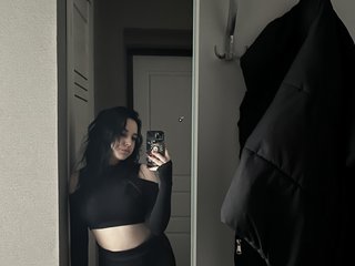Erotikus videocsevegés Alisha-dark