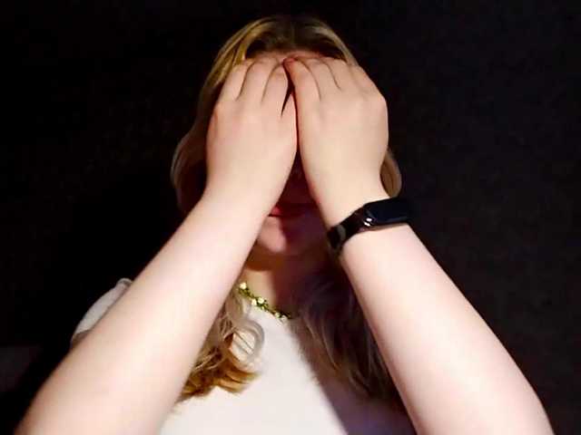 Sugárzási képernyőképek AlishaSpuck