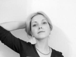 A profil fényképe aliskavirtt