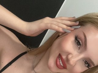 Erotikus videocsevegés alissa4