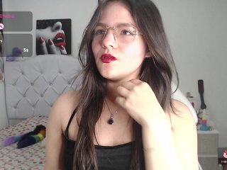 Erotikus videocsevegés alissamorrison