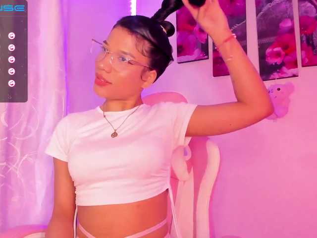 Fényképek Alissarhys Goal # show hot naked and squirt , I have given @sofar, @remain to complete my Goal, let's have fun and I'll make you happy, my favorite vibe, 201,301.400#Anal #squirt #blowjob