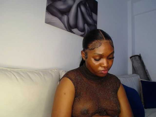 Sugárzási képernyőképek Alisyah