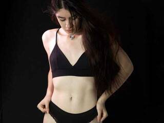 Erotikus videocsevegés ally18