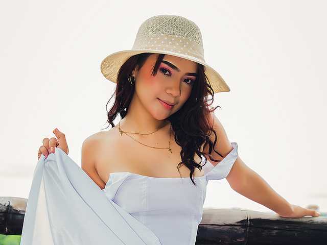 A profil fényképe allyson-aisha