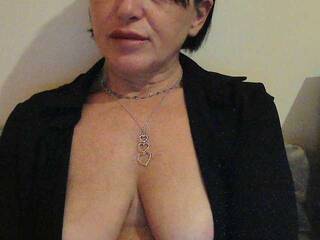 Erotikus videocsevegés Althea000