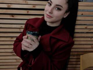 Erotikus videocsevegés alvuski