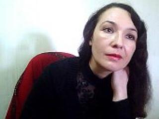 A profil fényképe alyonai
