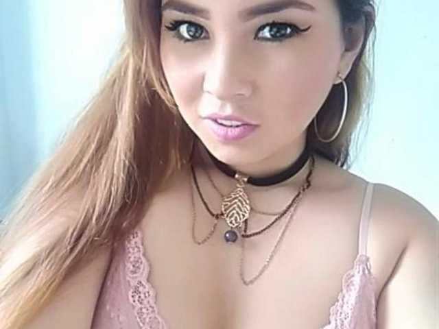A profil fényképe AmaiaHot