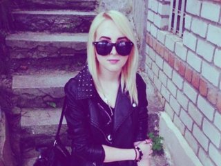 Erotikus videocsevegés Amallela