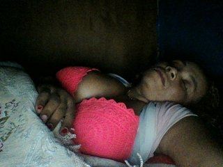 Erotikus videocsevegés Amanah