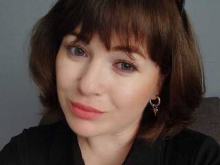 Erotikus videocsevegés Victoria-Di1