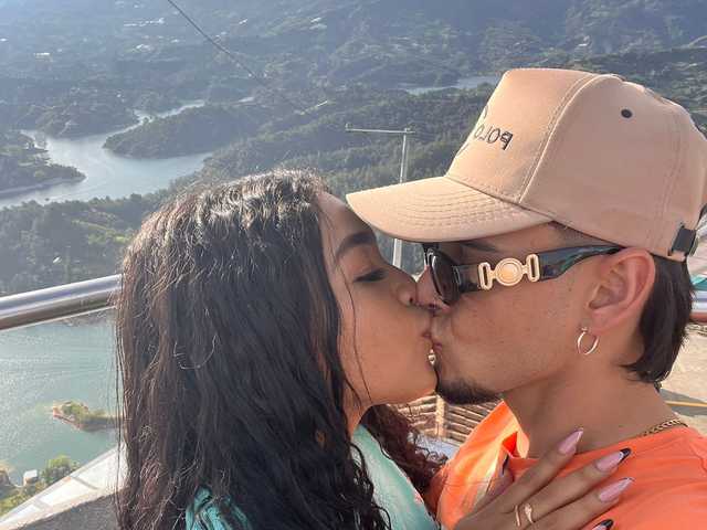A profil fényképe amanda-justin14