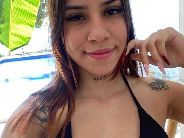 A profil fényképe AmazingGroupHot69