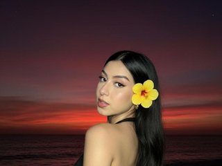 Erotikus videocsevegés Amber-HoffmanSt