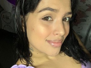 Erotikus videocsevegés AmberMonet