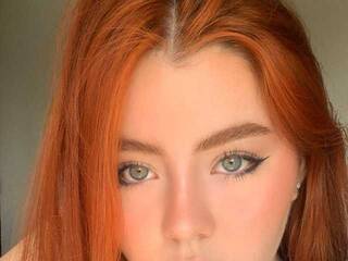 Erotikus videocsevegés AmberRoce