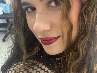 Erotikus videocsevegés Ambers-Love