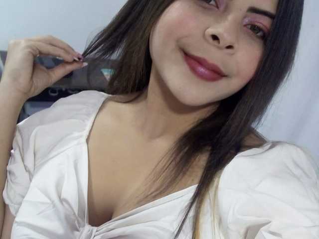 A profil fényképe AmberVioletxx