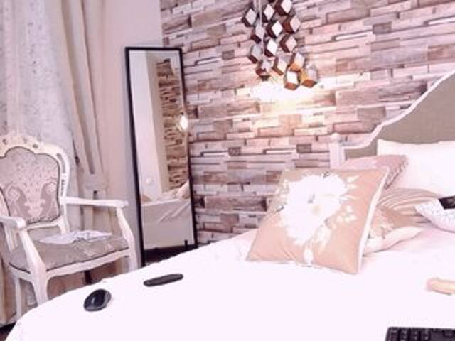 Sugárzási képernyőképek AmeliaAngel