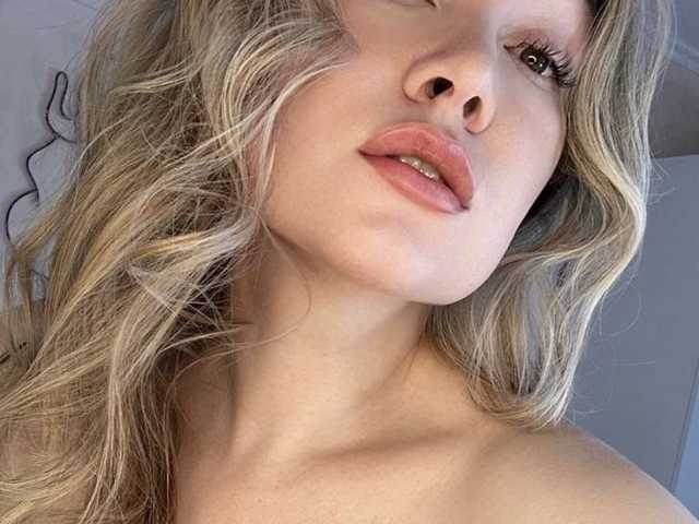 A profil fényképe Elya_
