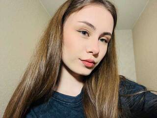 Erotikus videocsevegés AminaLuxuryyy