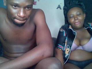 Erotikus videocsevegés Amirandnaf