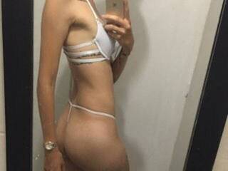 Erotikus videocsevegés ammbeerr