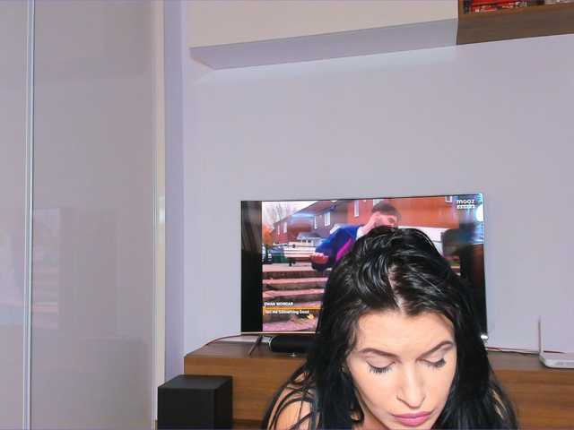 Fényképek AnaBrown Hello! Welcome in my room! LUSH is ON! Let's have some fun together!