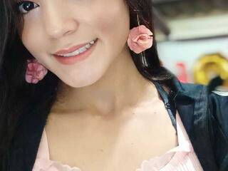 Erotikus videocsevegés Anawhite