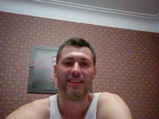 Erotikus videocsevegés Andre-Blondinochka