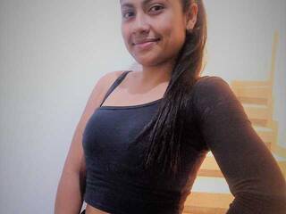 Erotikus videocsevegés andreafoxcm10