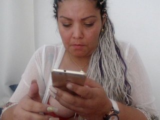 Fényképek Andreasexyass Andrea's Room, Help Make it Special! #Lovense #hot #tattoo #dirty #squirt #Lush #hairy #feet #dildo #sexy #milf #anal #bbw #bigtits #pvt #blowjob #sloppy #DP #latina #colombia #piercing #new