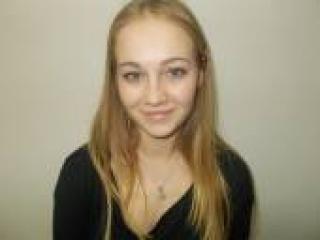 A profil fényképe aneetta