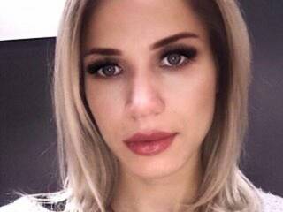 Erotikus videocsevegés anetta2345