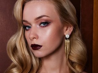 Erotikus videocsevegés AngelBestie