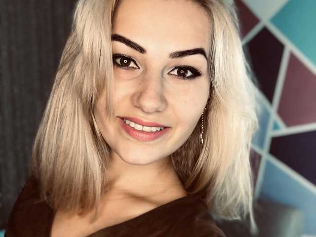 A profil fényképe _Alice_